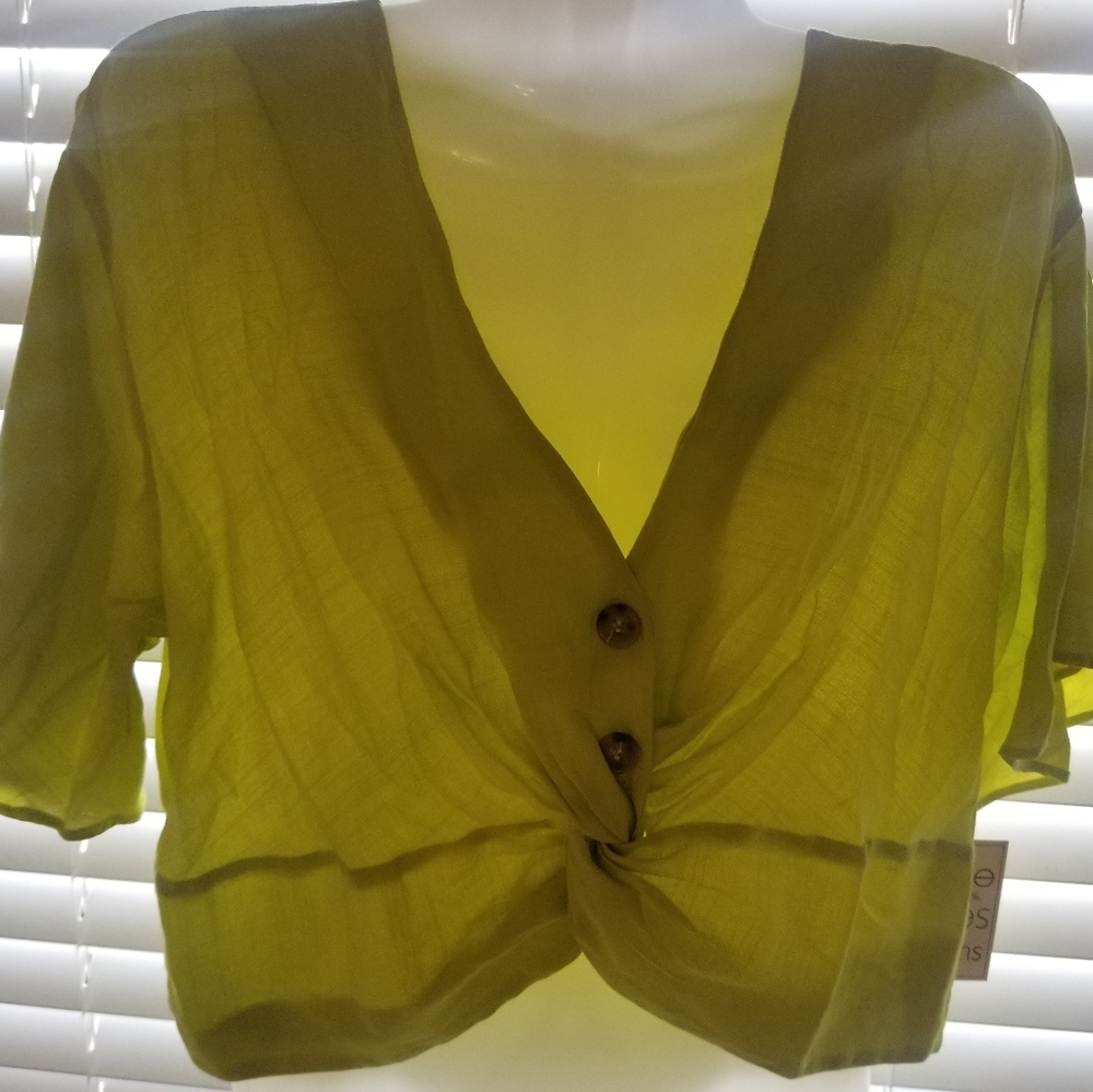 Woman's Top